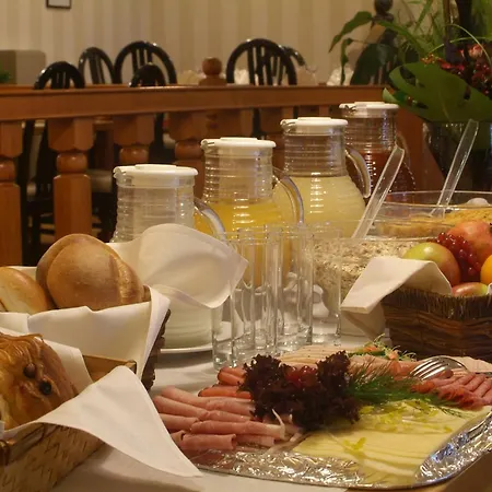 Castelnou Otel 3*