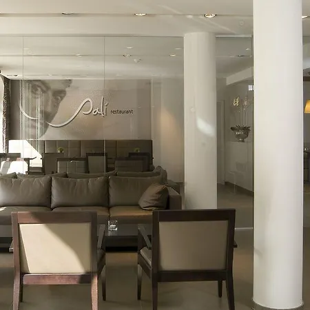 Castelnou Otel