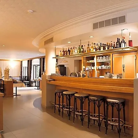 Castelnou Hotel