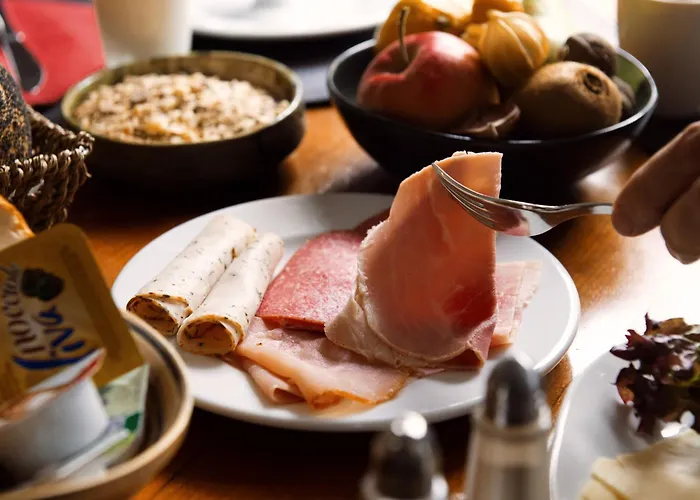 Castelnou Hotel Gante