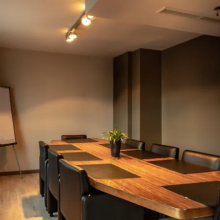 Castelnou 3* ヘント