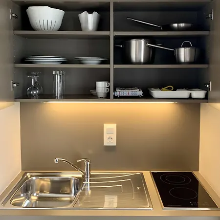 Castelnou Hotel Gent